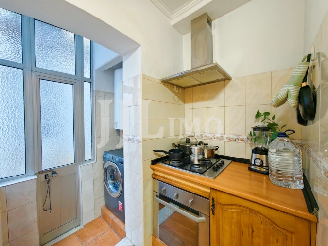 Apartamento T2 para Venda em Algés, Linda-A-Velha e Cruz Quebrada-Dafundo Foto 14