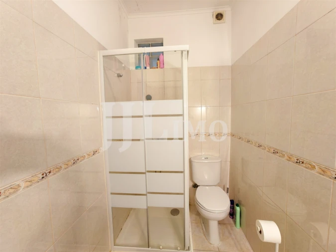 Apartamento T2 para Venda em Algés, Linda-A-Velha e Cruz Quebrada-Dafundo Foto 10