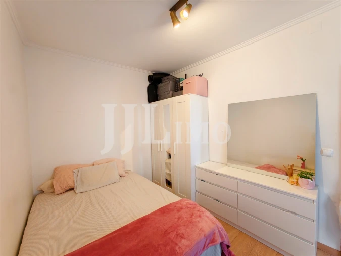 Apartamento T2 para Venda em Algés, Linda-A-Velha e Cruz Quebrada-Dafundo Foto 24