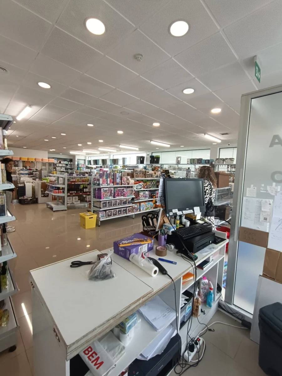 Loja para Venda em Marinha Grande Foto 5