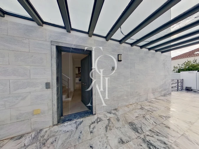 Moradia T3 para Venda em Carnaxide e Queijas Foto 3