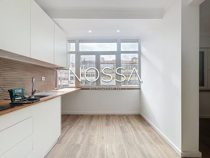 Apartamento T3 para Venda em Venteira Foto 3