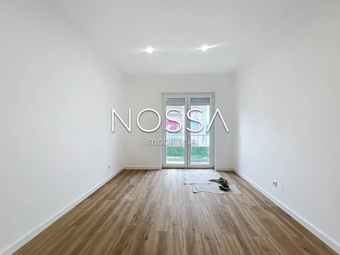 Apartamento T3 para Venda em Venteira Foto 7