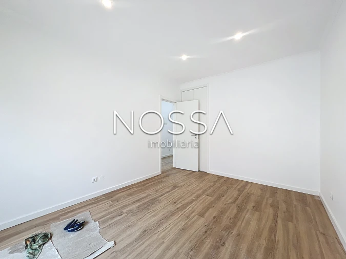 Apartamento T3 para Venda em Venteira Foto 9