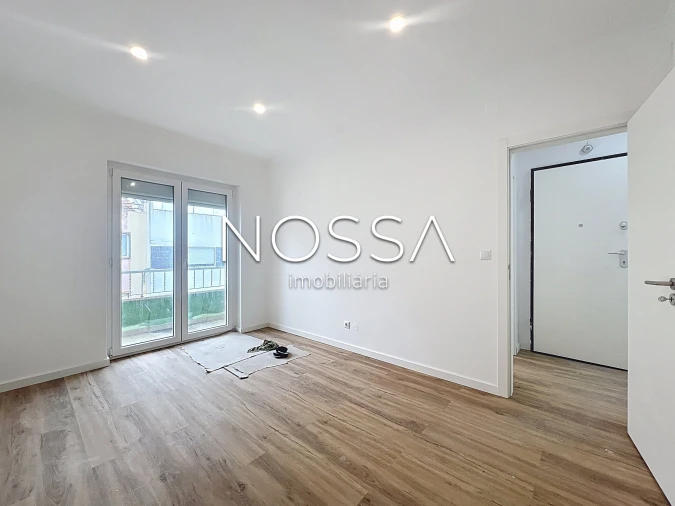 Apartamento T3 para Venda em Venteira Foto 8