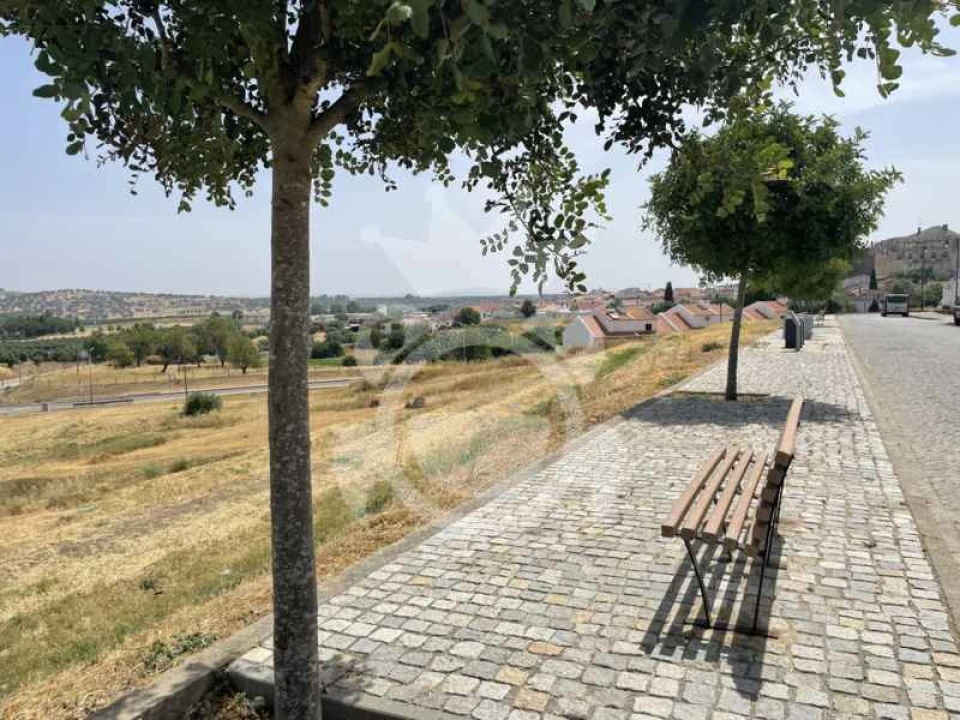 Moradia T3 para Venda em Serpa (Salvador e Santa Maria) Foto 8