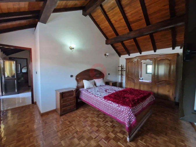 Moradia T3 para Venda em Parada do Monte e Cubalhão Foto 9