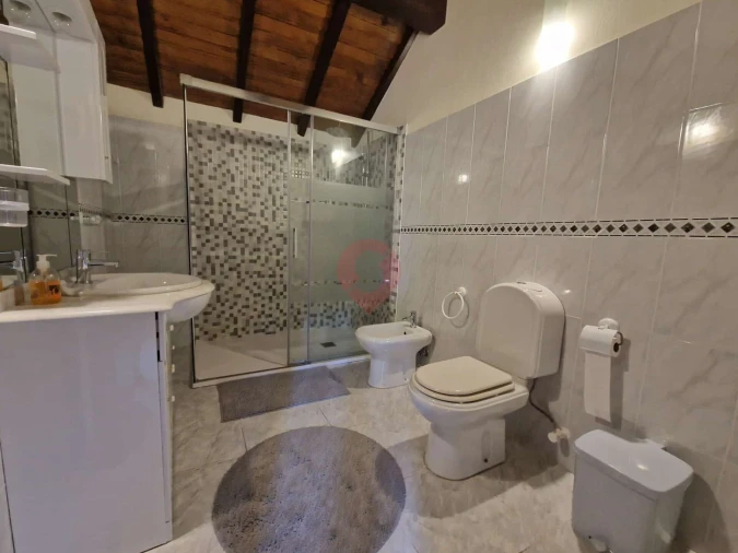 Moradia T3 para Venda em Parada do Monte e Cubalhão Foto 11