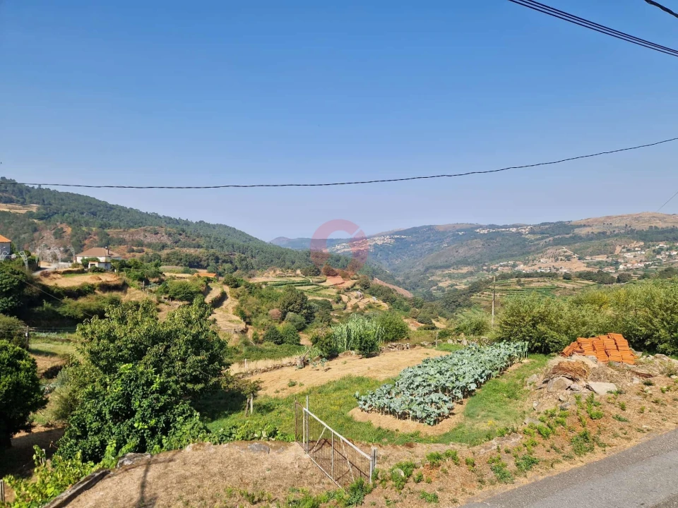 Moradia T3 para Venda em Parada do Monte e Cubalhão Foto 16