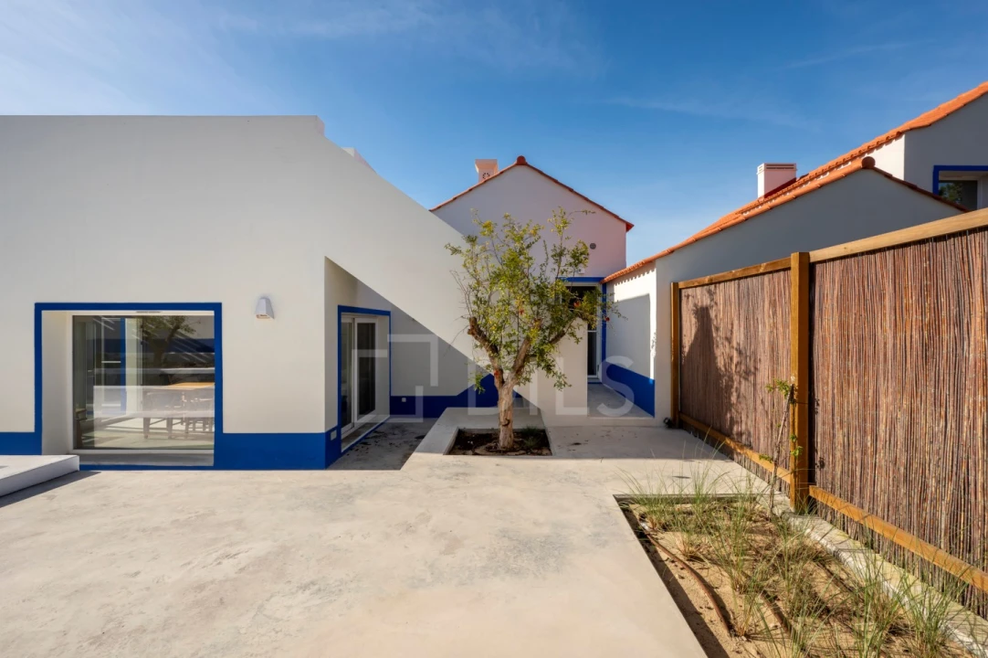 Moradia T3 para Venda em Carvalhal Foto 8