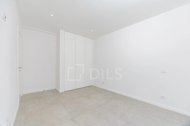 Moradia T3 para Venda em Mexilhoeira Grande Foto 12