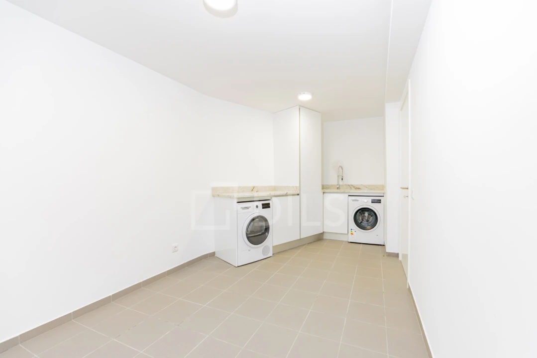 Moradia T3 para Venda em Mexilhoeira Grande Foto 29