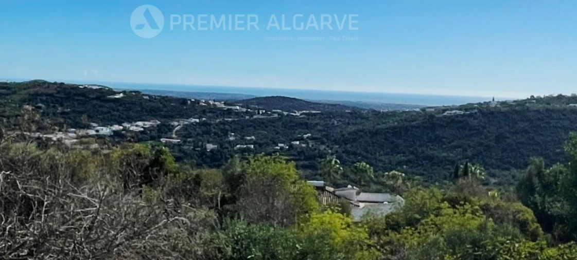 Moradia T1 para Venda em Loule (São Sebastião) Foto 2