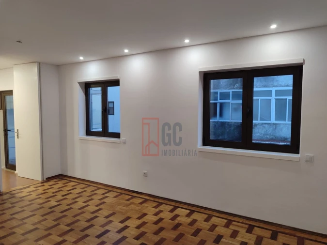 Apartamento T3 para Arrendamento em Mafamude e Vilar do Paraíso Foto 13