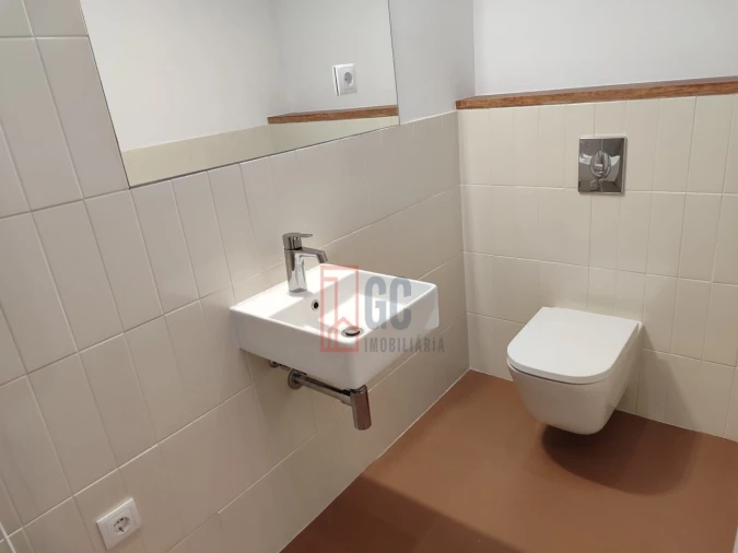 Apartamento T3 para Arrendamento em Mafamude e Vilar do Paraíso Foto 23