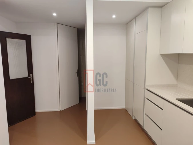 Apartamento T3 para Arrendamento em Mafamude e Vilar do Paraíso Foto 25
