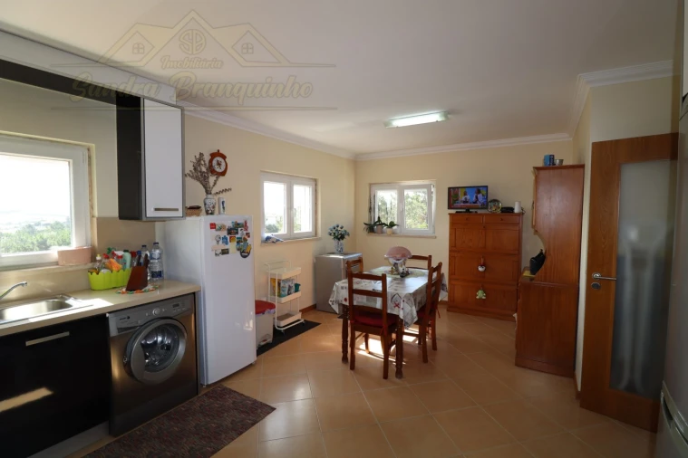 Moradia T3 para Venda em Silveira Foto 9