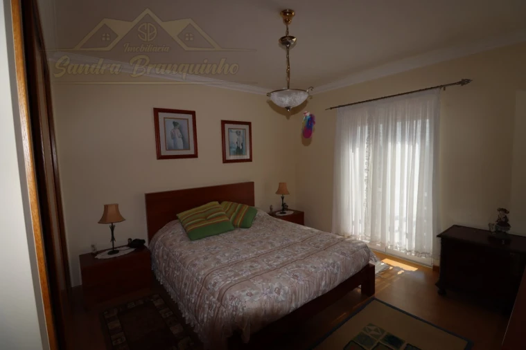 Moradia T3 para Venda em Silveira Foto 26