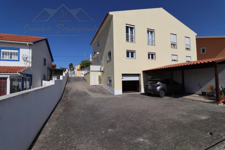 Moradia T3 para Venda em Silveira Foto 54