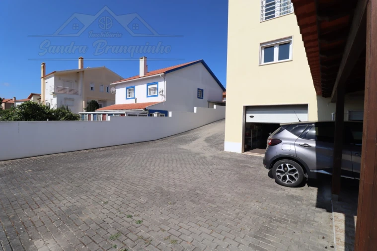 Moradia T3 para Venda em Silveira Foto 56