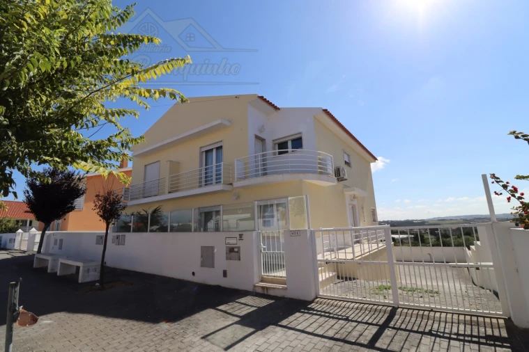 Moradia T3 para Venda em Silveira Foto 64