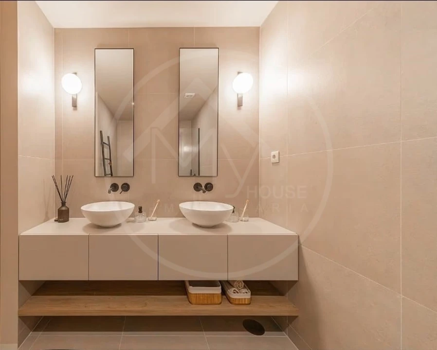 Apartamento T4 para Venda em Costa Foto 10