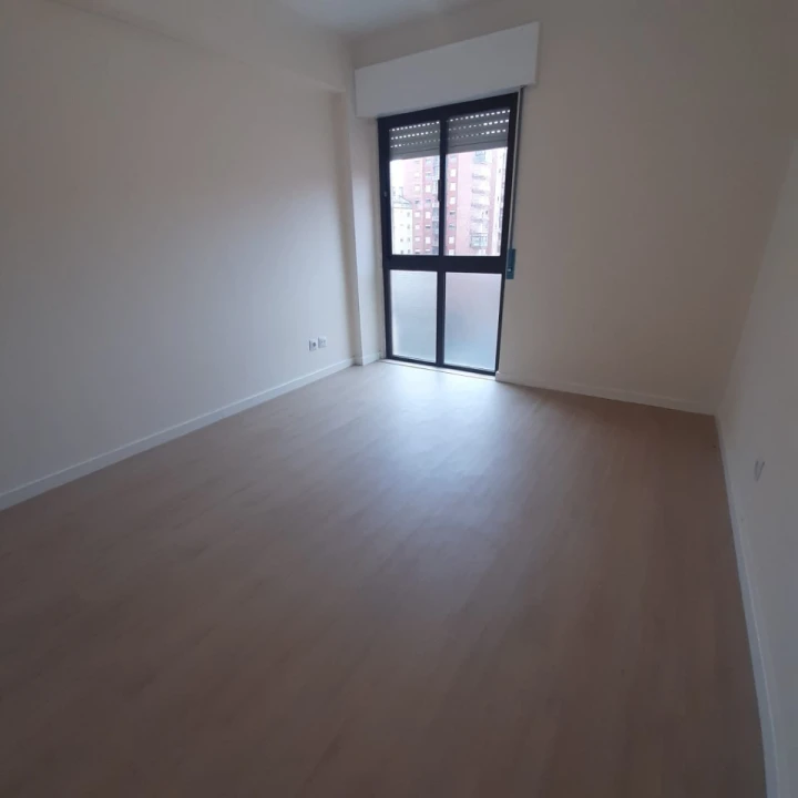 Apartamento T2 para Venda em Algueirão-Mem Martins Foto 13