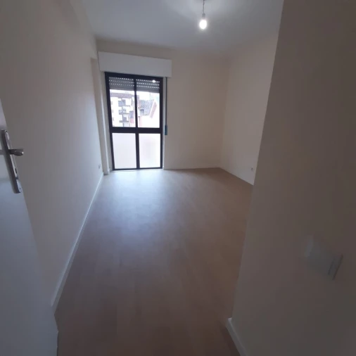 Apartamento T2 para Venda em Algueirão-Mem Martins Foto 11