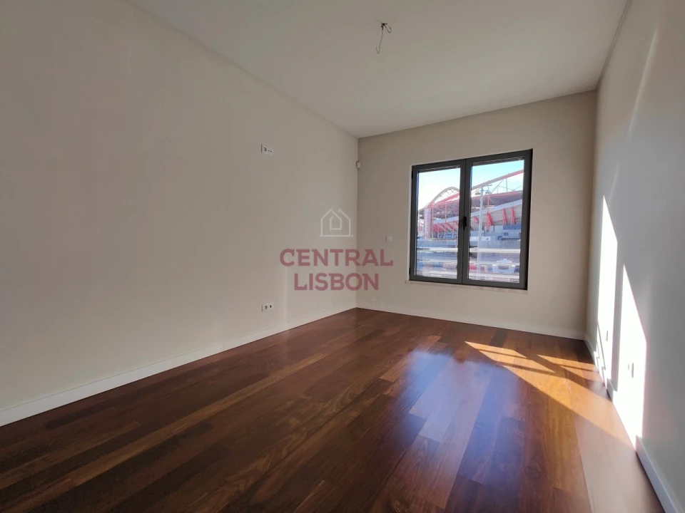 Apartamento T2 para Venda em São Domingos de Benfica Foto 21