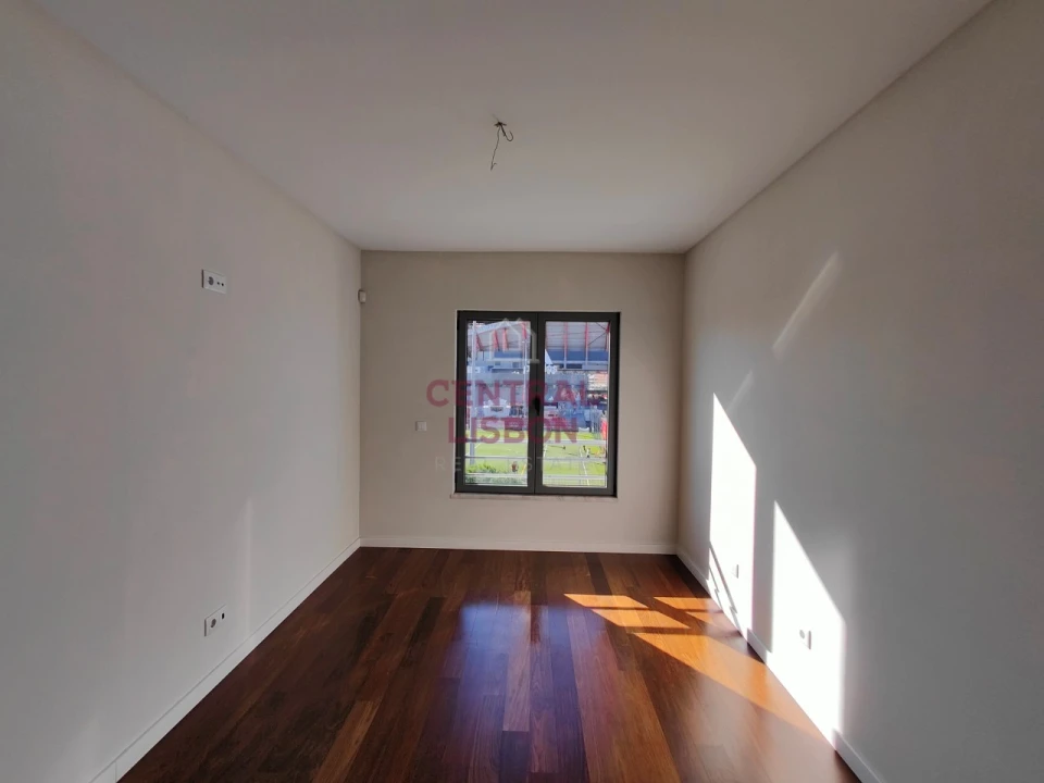 Apartamento T2 para Venda em São Domingos de Benfica Foto 24