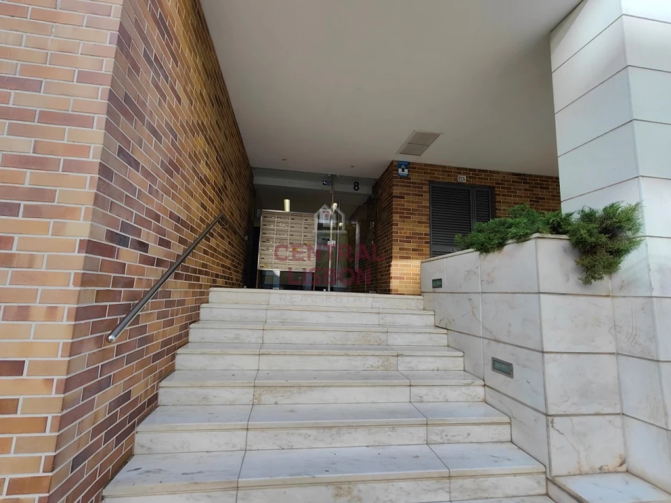 Apartamento T2 para Venda em São Domingos de Benfica Foto 25