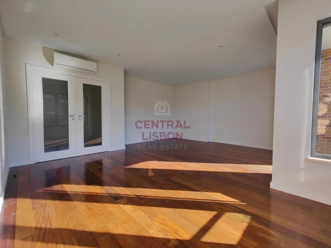 Apartamento T2 para Venda em São Domingos de Benfica Foto 11