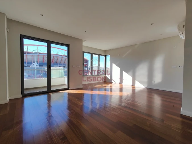 Apartamento T2 para Venda em São Domingos de Benfica Foto 13