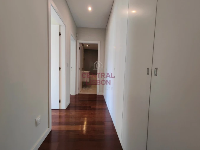 Apartamento T2 para Venda em São Domingos de Benfica Foto 16