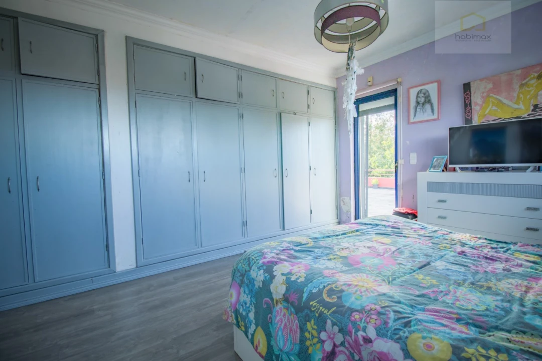 Moradia T4 para Venda em Pico da Pedra Foto 17