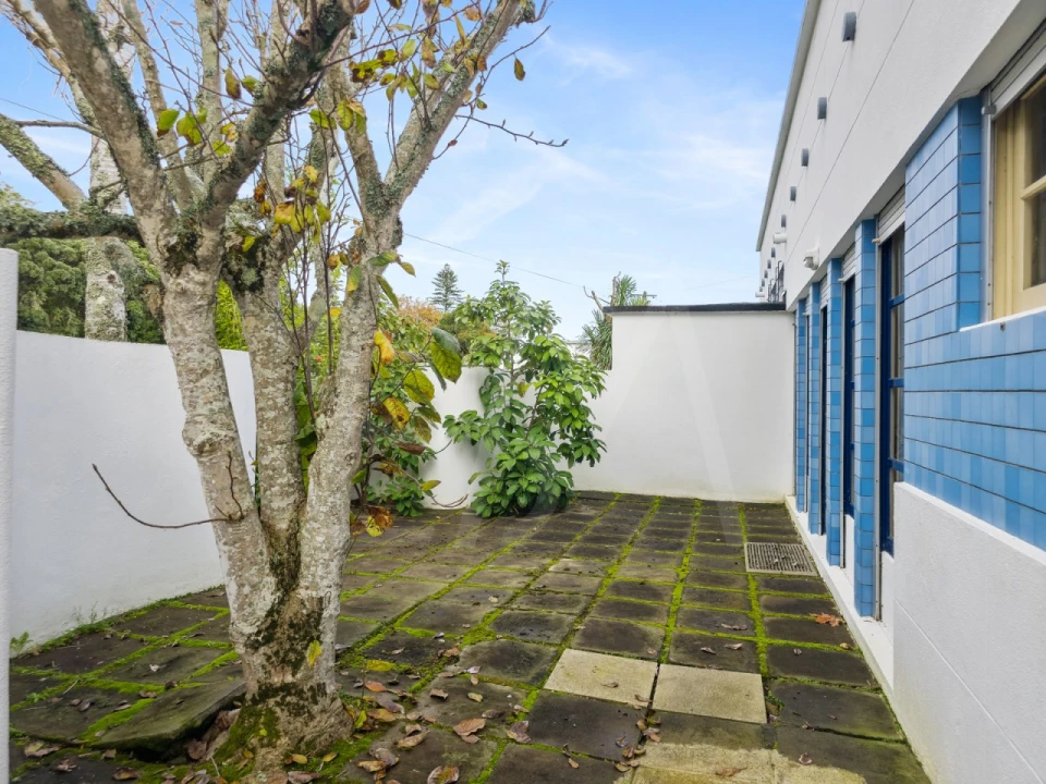 Moradia T5 para Venda em Ponta Delgada (São Sebastião) Foto 4