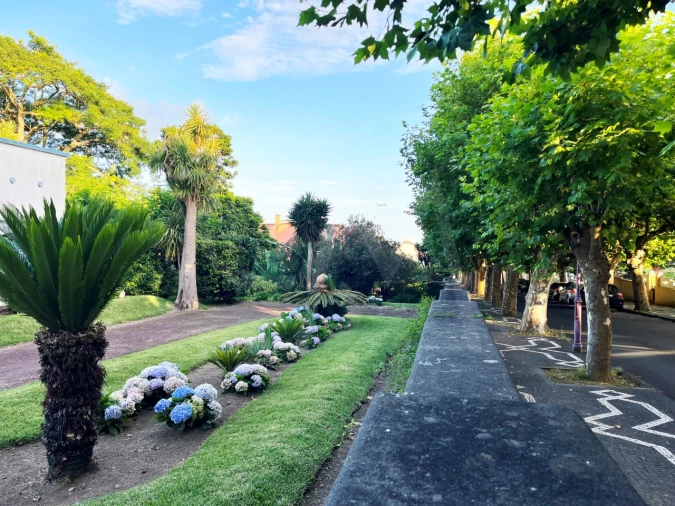 Moradia T5 para Venda em Ponta Delgada (São Sebastião) Foto 32