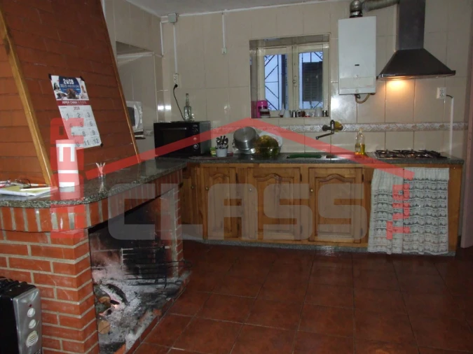 Moradia T2 para Venda em Vila Flor e Nabo Foto 2