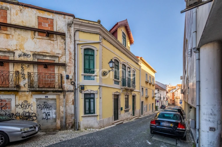 Prédio para Venda em Leiria, Pousos, Barreira e Cortes Foto 21