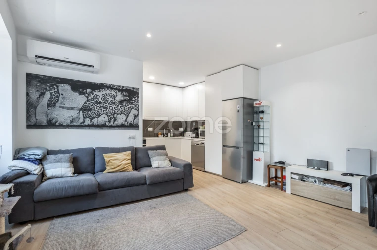 Prédio para Venda em Leiria, Pousos, Barreira e Cortes Foto 3