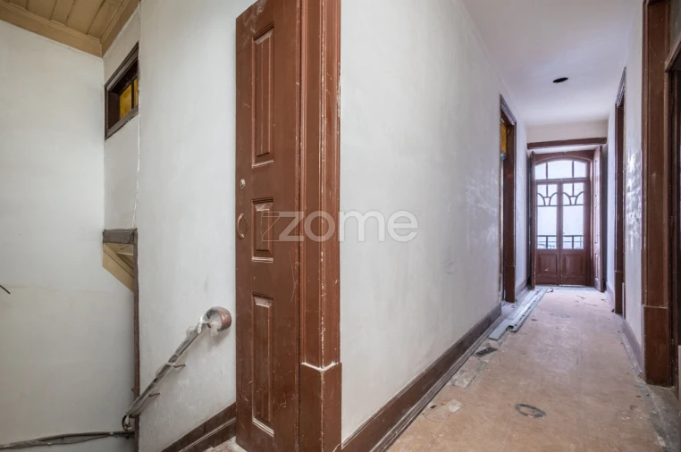 Prédio para Venda em Leiria, Pousos, Barreira e Cortes Foto 24