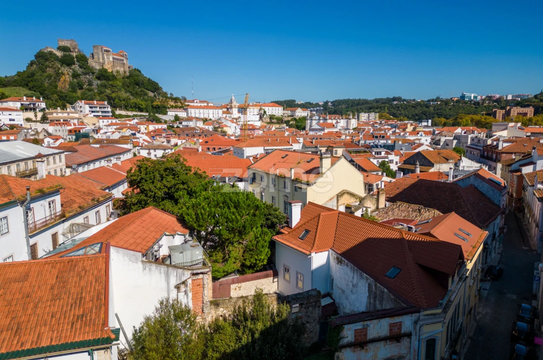 Prédio para Venda em Leiria, Pousos, Barreira e Cortes Foto 38