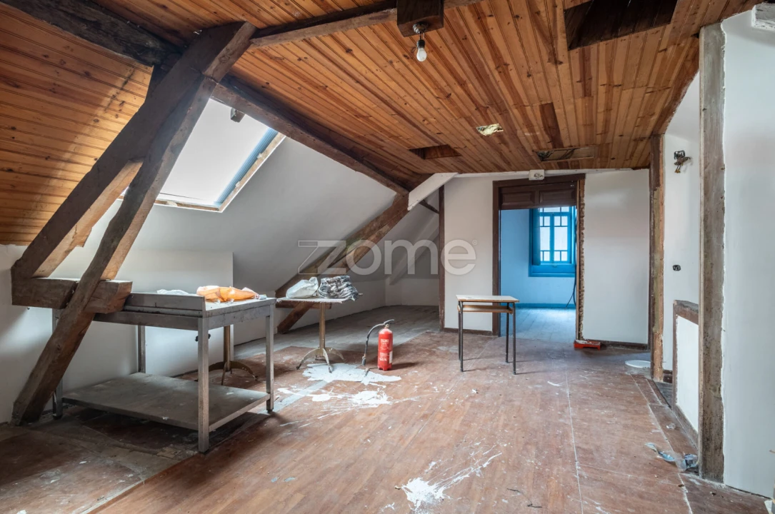 Prédio para Venda em Leiria, Pousos, Barreira e Cortes Foto 28