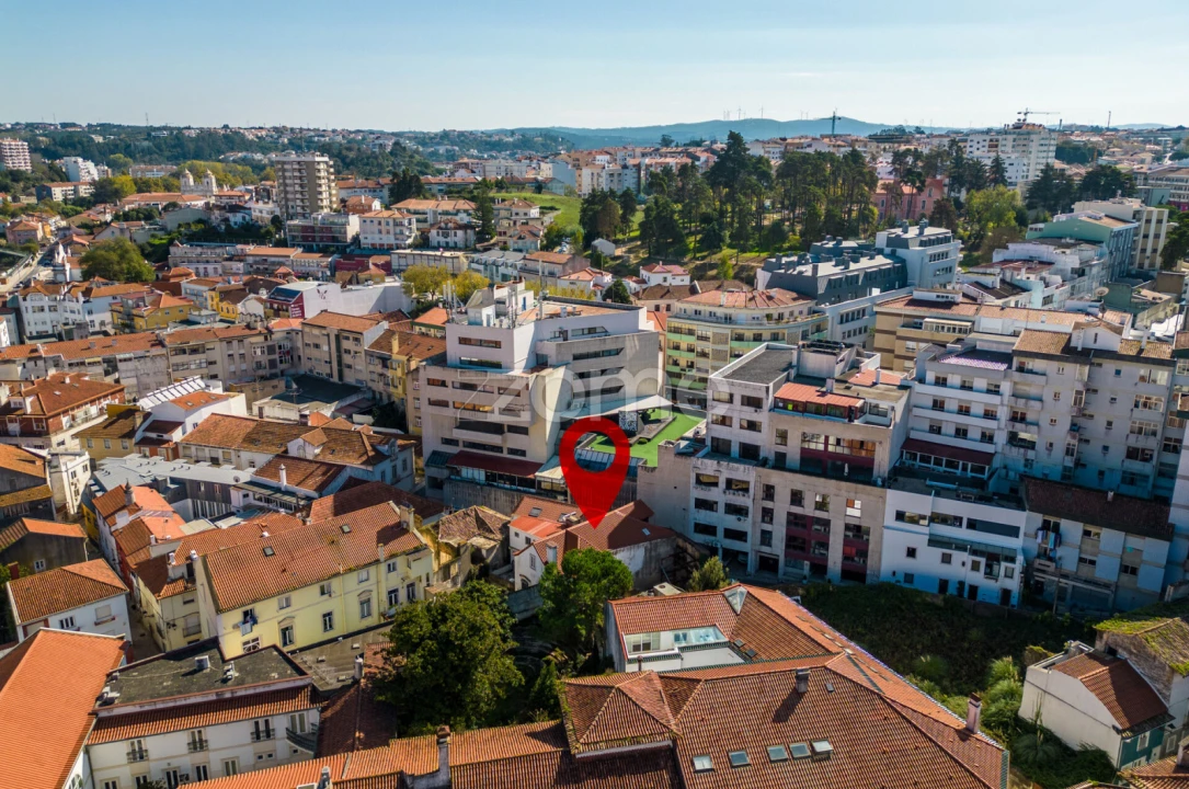 Prédio para Venda em Leiria, Pousos, Barreira e Cortes Foto 59