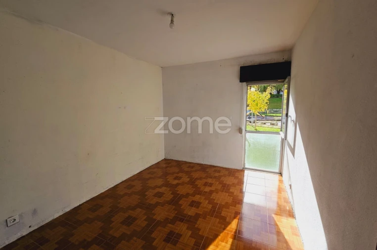 Apartamento T2 para Venda em Abrantes (São Vicente e São João) e Alferrarede Foto 4