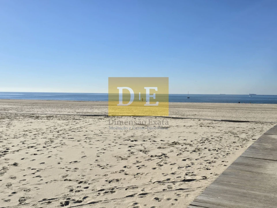 Apartamento T4 para Venda em Matosinhos e Leça da Palmeira Foto 1