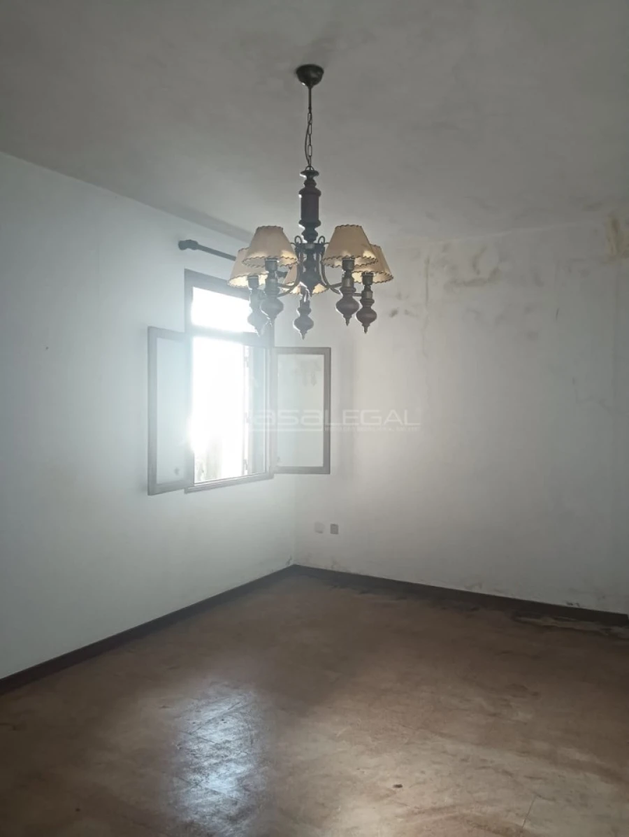 Moradia T2 para Venda em Canhas Foto 6