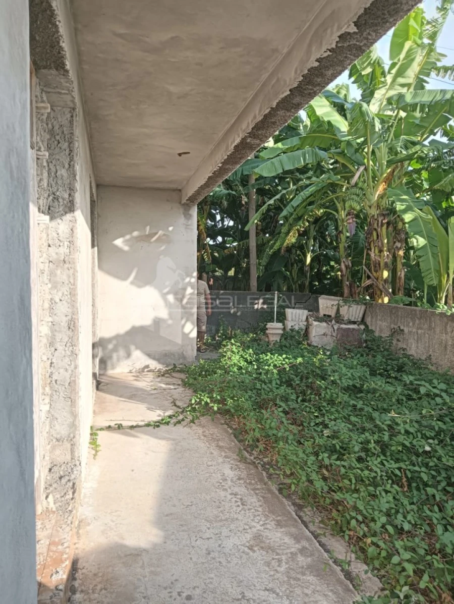 Moradia T2 para Venda em Canhas Foto 14