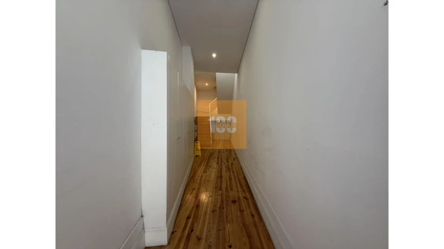 Apartamento T1 para Venda em Cedofeita, Santo Ildefonso, Sé, Miragaia, São Nicolau e Vitória Foto 17