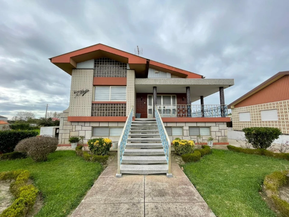 Moradia T4 para Venda em Monte Foto 1